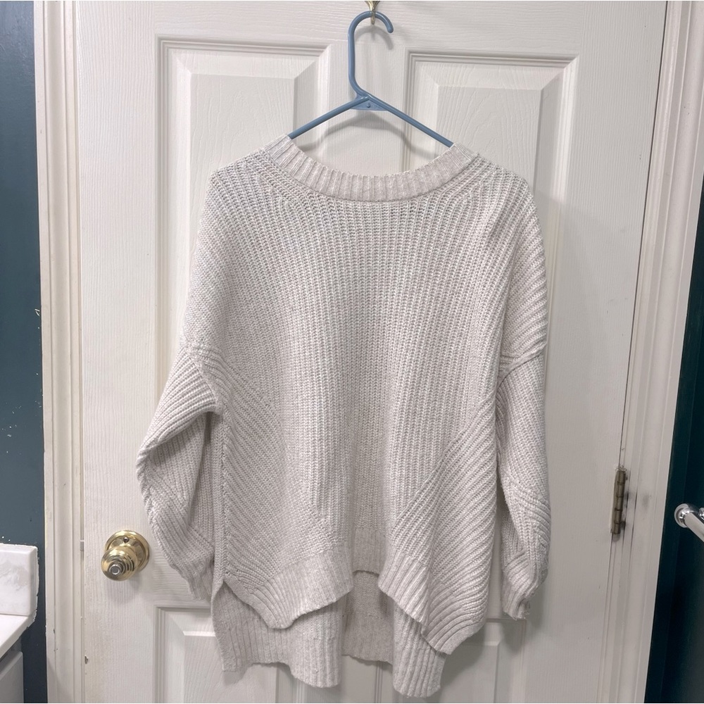 super soft cream AE oversized sweater, size xs